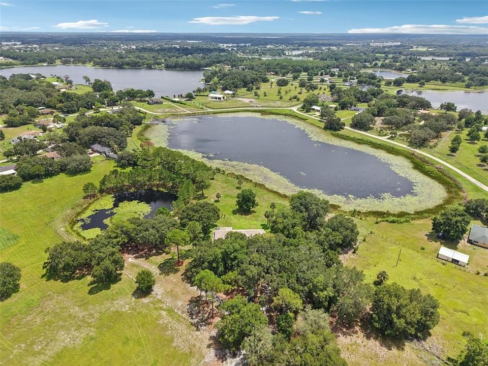 For Sale: $850,000 (3 beds, 2 baths, 2048 Square Feet)