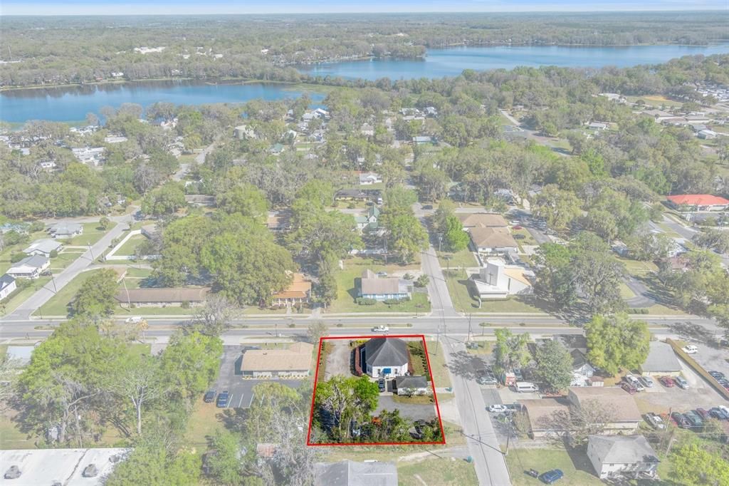 Под контрактом: $394,900 (0 спален, 0 ванн, 1600 Квадратных фут)