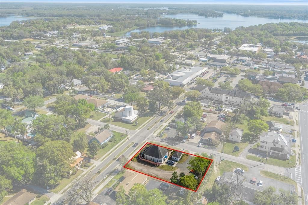 Под контрактом: $394,900 (0 спален, 0 ванн, 1600 Квадратных фут)