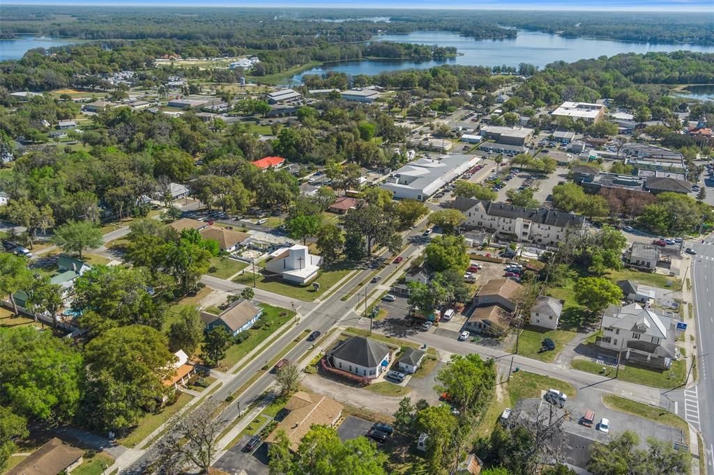 Под контрактом: $394,900 (0 спален, 0 ванн, 1600 Квадратных фут)