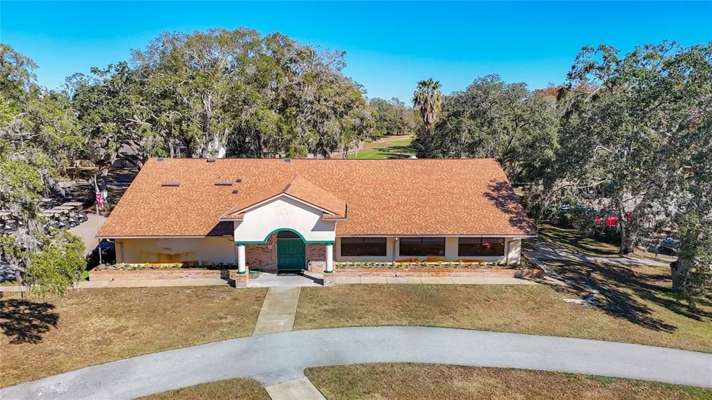 For Sale: $199,500 (2 beds, 2 baths, 907 Square Feet)