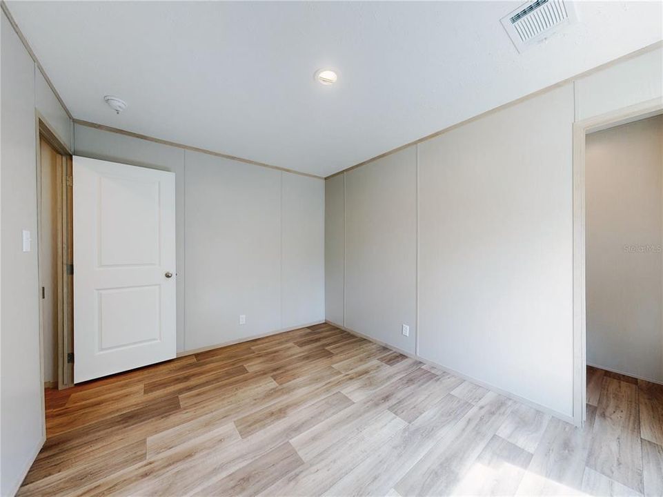 待售: $234,900 (4 贝兹, 2 浴室, 1580 平方英尺)