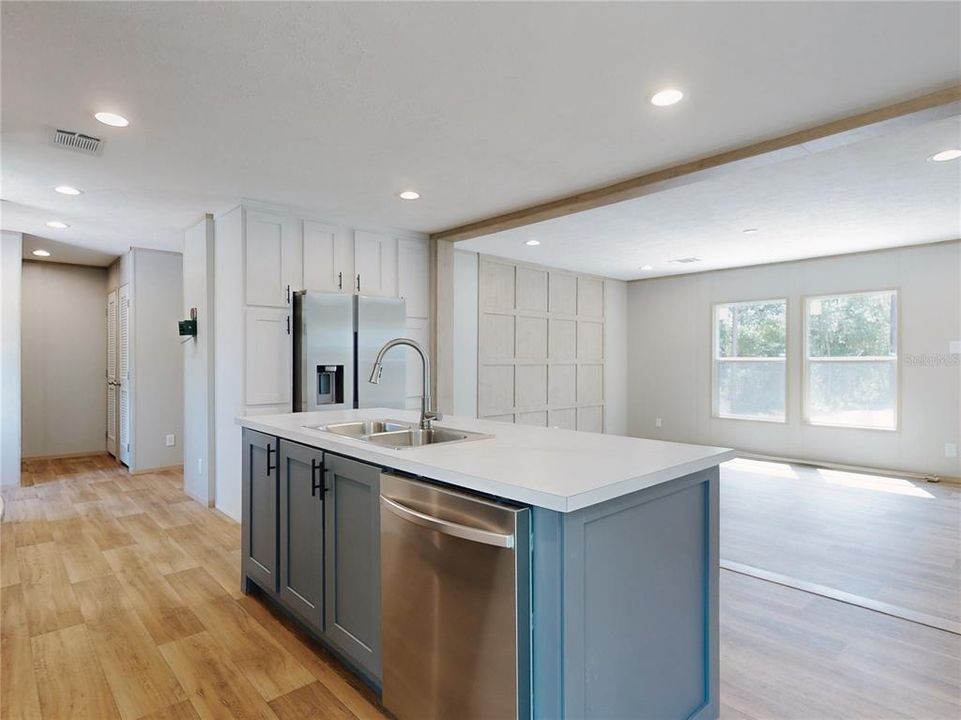 待售: $234,900 (4 贝兹, 2 浴室, 1580 平方英尺)