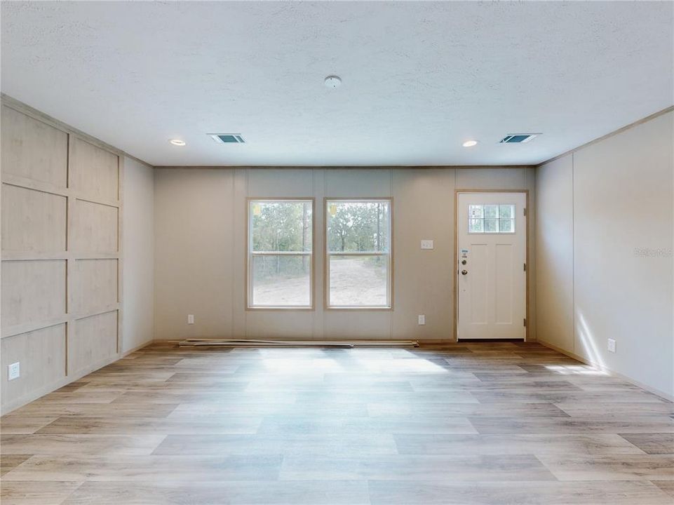 待售: $234,900 (4 贝兹, 2 浴室, 1580 平方英尺)