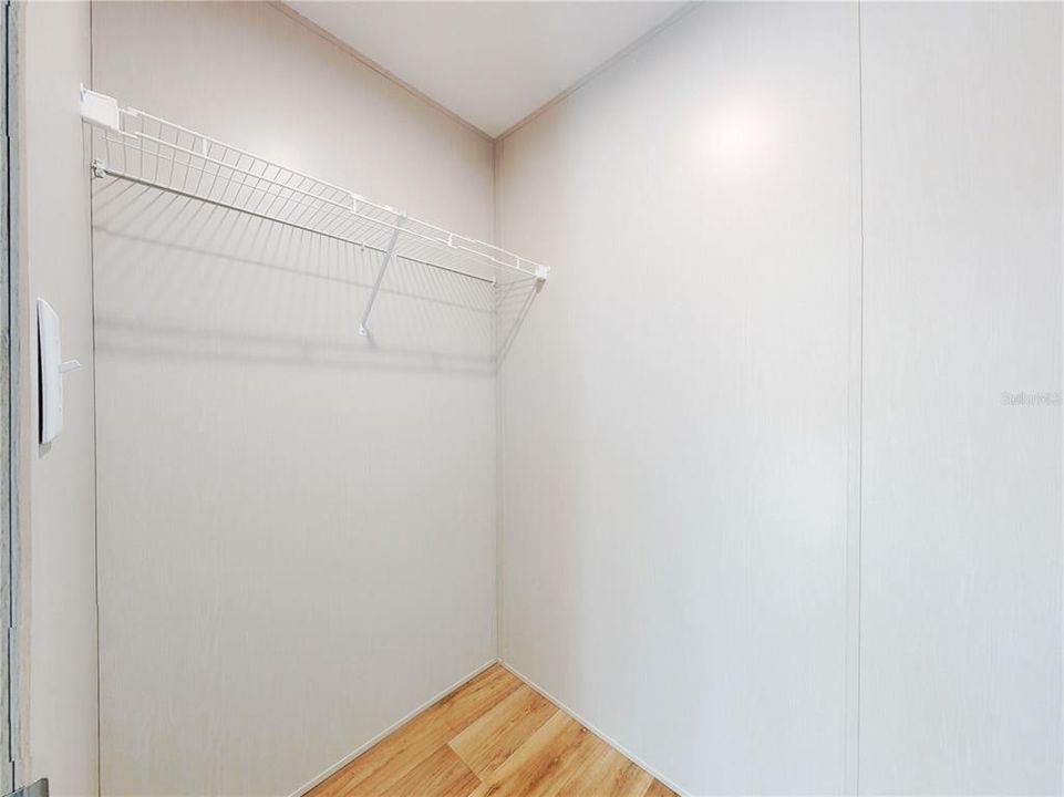 待售: $234,900 (4 贝兹, 2 浴室, 1580 平方英尺)