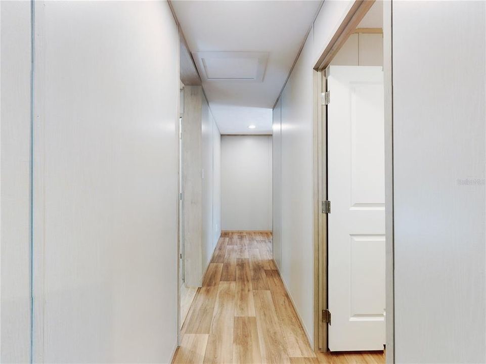 待售: $234,900 (4 贝兹, 2 浴室, 1580 平方英尺)