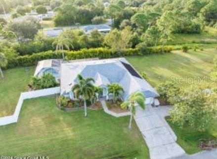 Recently Sold: $610,000 (4 beds, 2 baths, 2236 Square Feet)