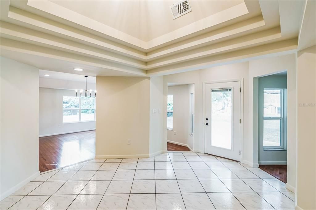 Active With Contract: $435,000 (3 beds, 2 baths, 2261 Square Feet)