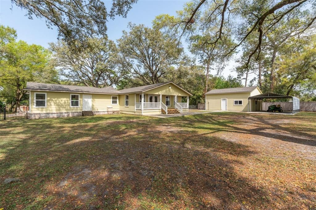 Active With Contract: $435,000 (3 beds, 2 baths, 2261 Square Feet)
