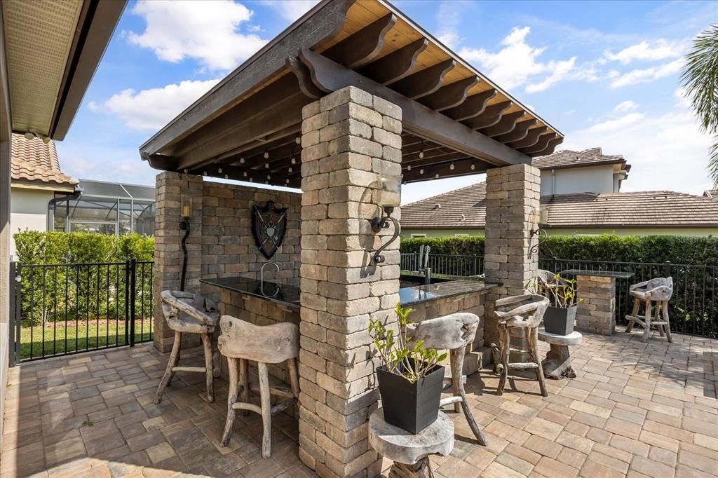 待售: $1,599,999 (5 贝兹, 4 浴室, 4294 平方英尺)