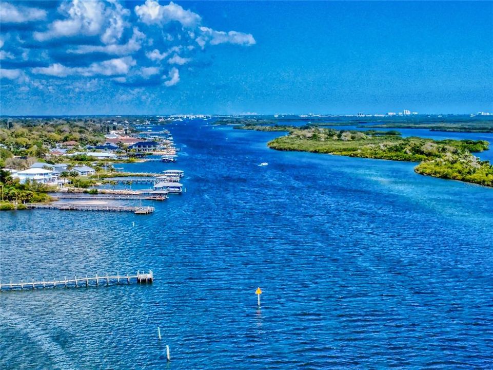 For Sale: $2,599,000 (3 beds, 2 baths, 2654 Square Feet)