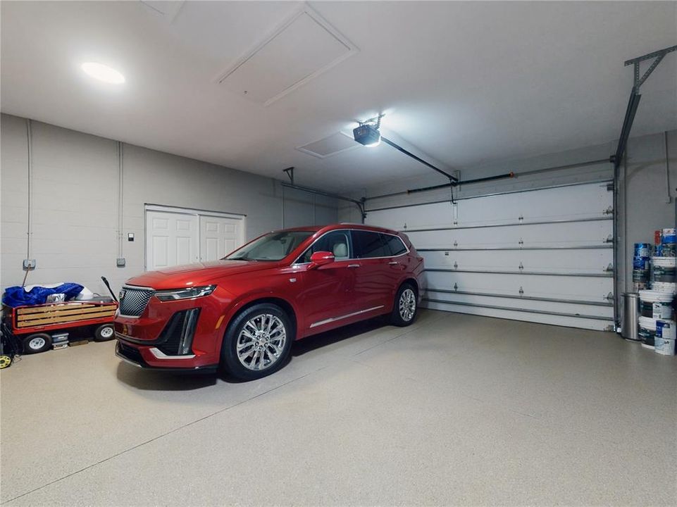 For Sale: $2,599,000 (3 beds, 2 baths, 2654 Square Feet)