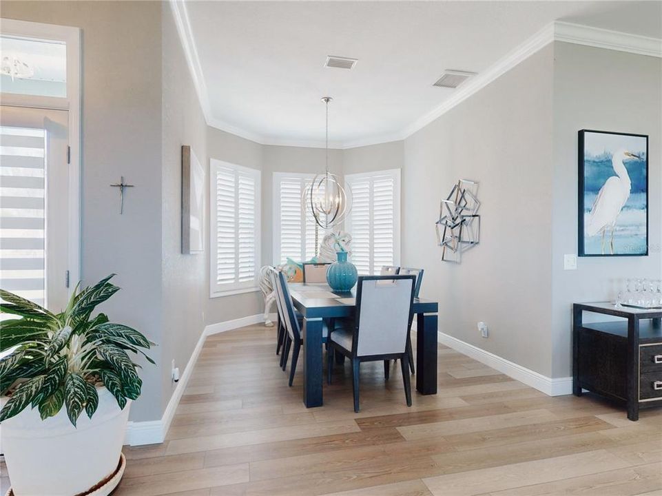 For Sale: $2,599,000 (3 beds, 2 baths, 2654 Square Feet)