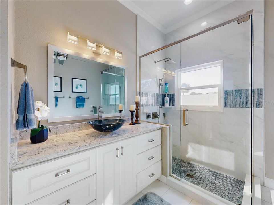 For Sale: $2,599,000 (3 beds, 2 baths, 2654 Square Feet)