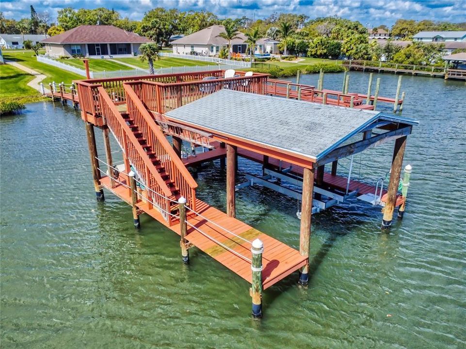 For Sale: $2,599,000 (3 beds, 2 baths, 2654 Square Feet)