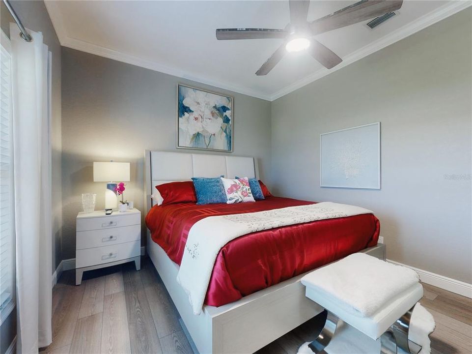 For Sale: $2,599,000 (3 beds, 2 baths, 2654 Square Feet)