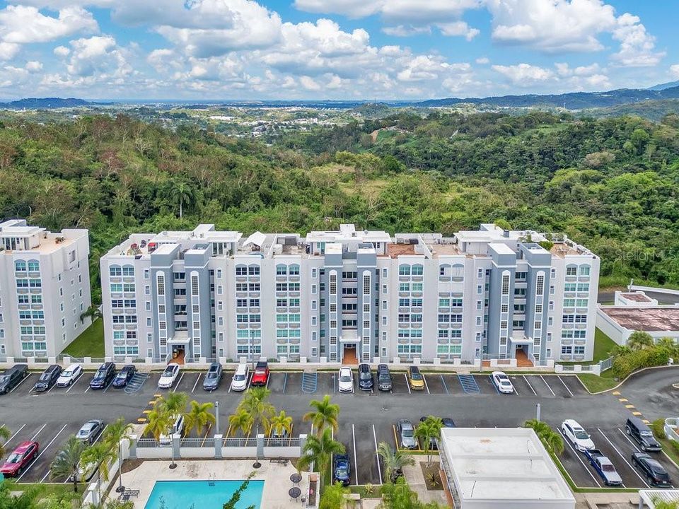 Recently Rented: $1,800 (3 beds, 2 baths, 1747 Square Feet)