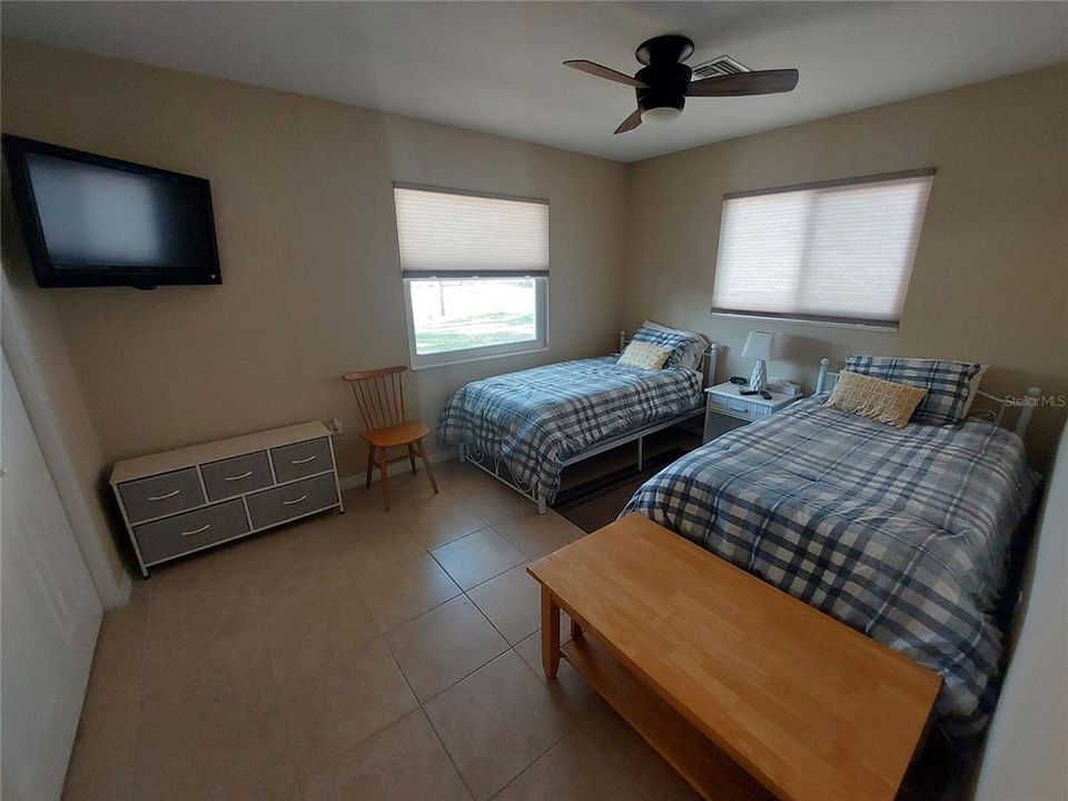 For Rent: $3,200 (2 beds, 2 baths, 1176 Square Feet)