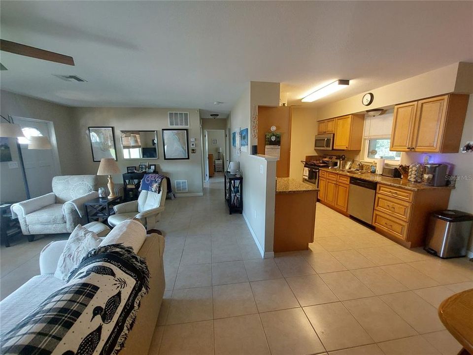 For Rent: $3,200 (2 beds, 2 baths, 1176 Square Feet)