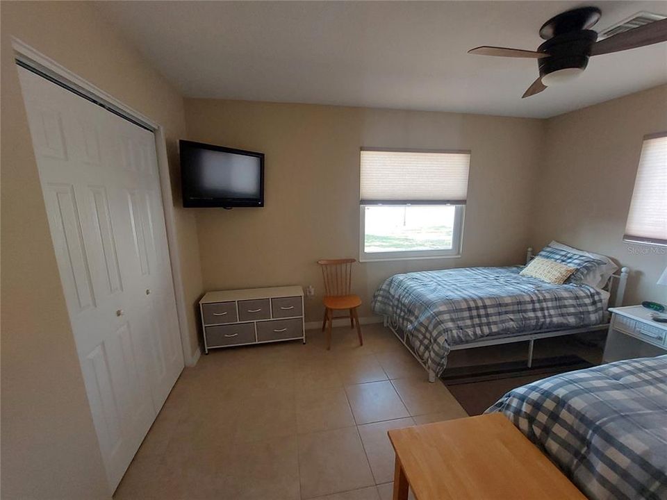 For Rent: $3,200 (2 beds, 2 baths, 1176 Square Feet)