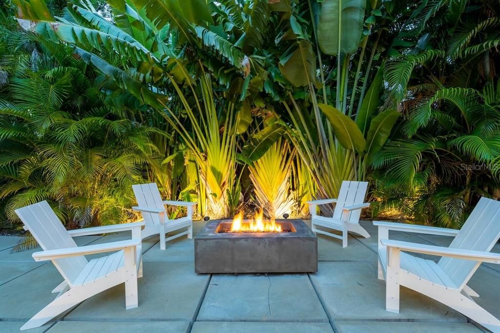 En Venta: $2,150,000 (3 camas, 3 baños, 2939 Pies cuadrados)