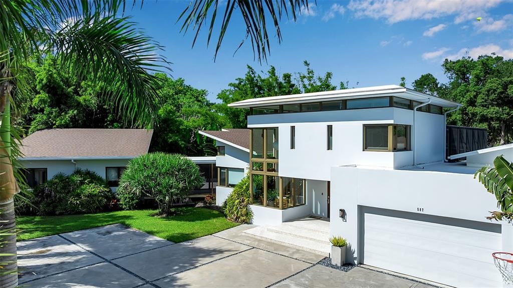 En Venta: $2,150,000 (3 camas, 3 baños, 2939 Pies cuadrados)