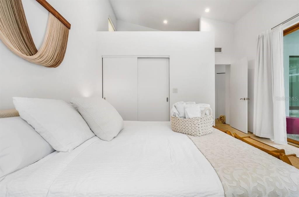 En Venta: $2,150,000 (3 camas, 3 baños, 2939 Pies cuadrados)