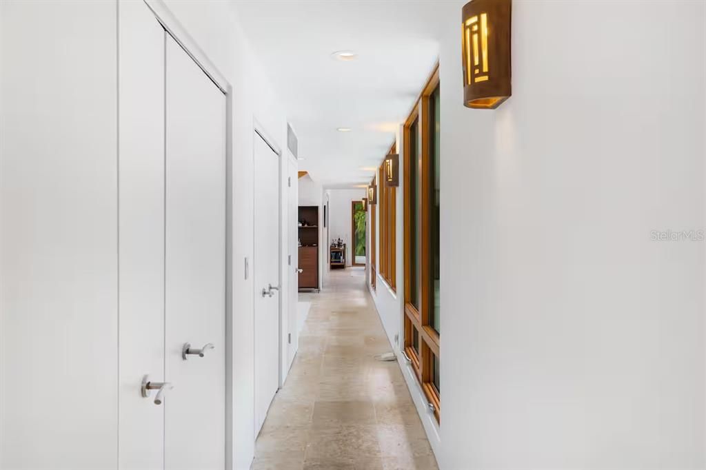 En Venta: $2,150,000 (3 camas, 3 baños, 2939 Pies cuadrados)