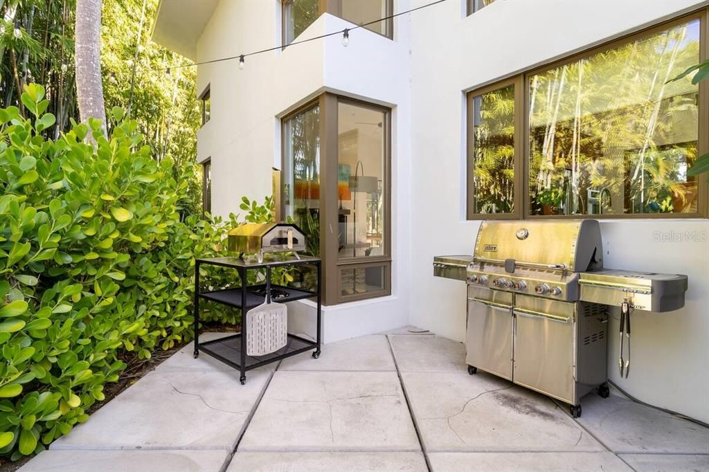 En Venta: $2,150,000 (3 camas, 3 baños, 2939 Pies cuadrados)