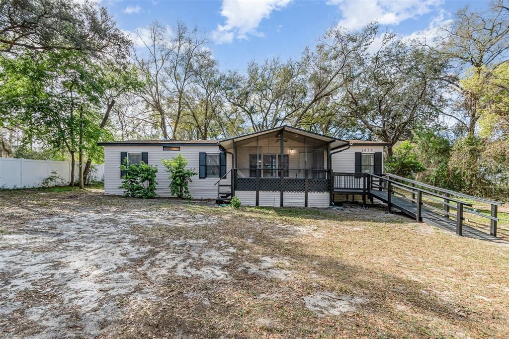 最近售出: $179,500 (3 贝兹, 2 浴室, 1404 平方英尺)