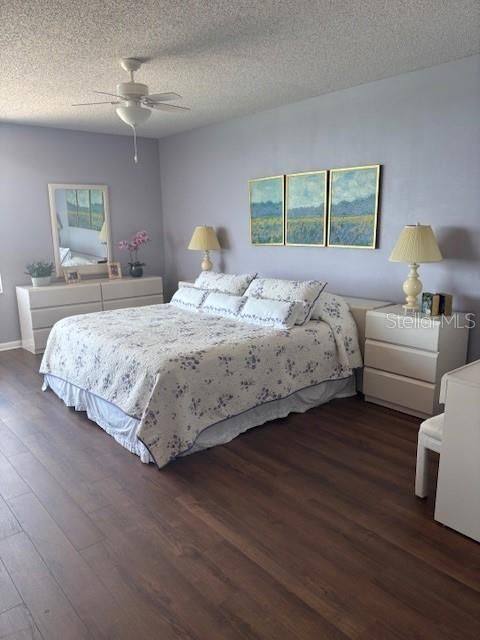 Под контрактом: $3,400,000 (3 спален, 4 ванн, 3320 Квадратных фут)