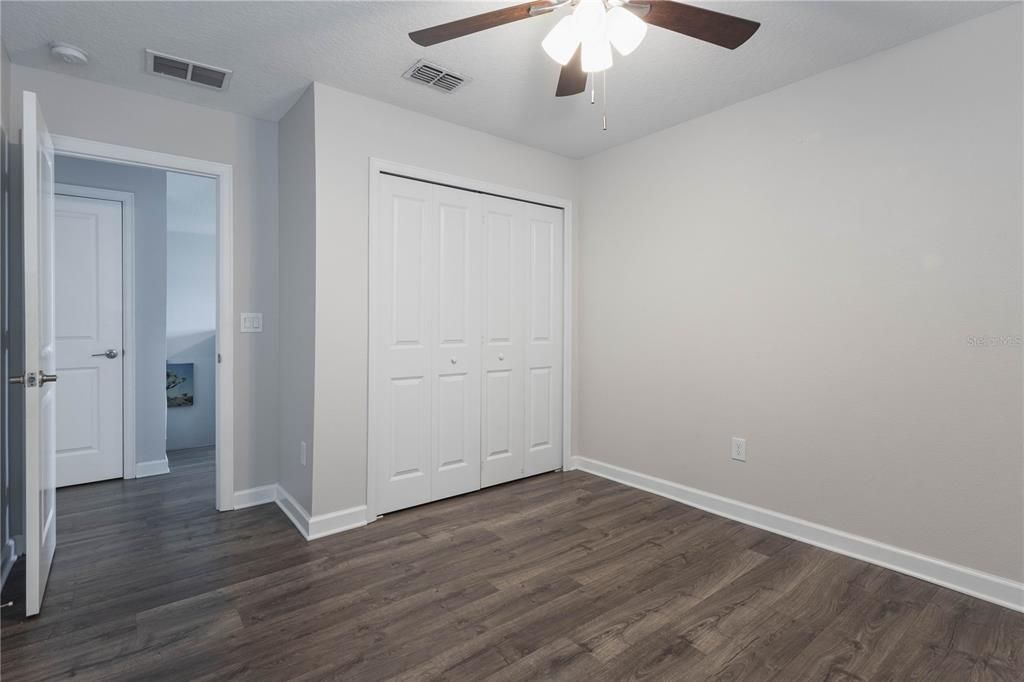 Под контрактом: $579,999 (5 спален, 3 ванн, 2638 Квадратных фут)