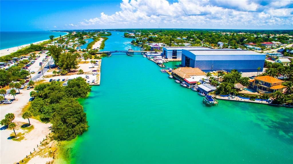 Active With Contract: $489,000 (3 beds, 2 baths, 1711 Square Feet)