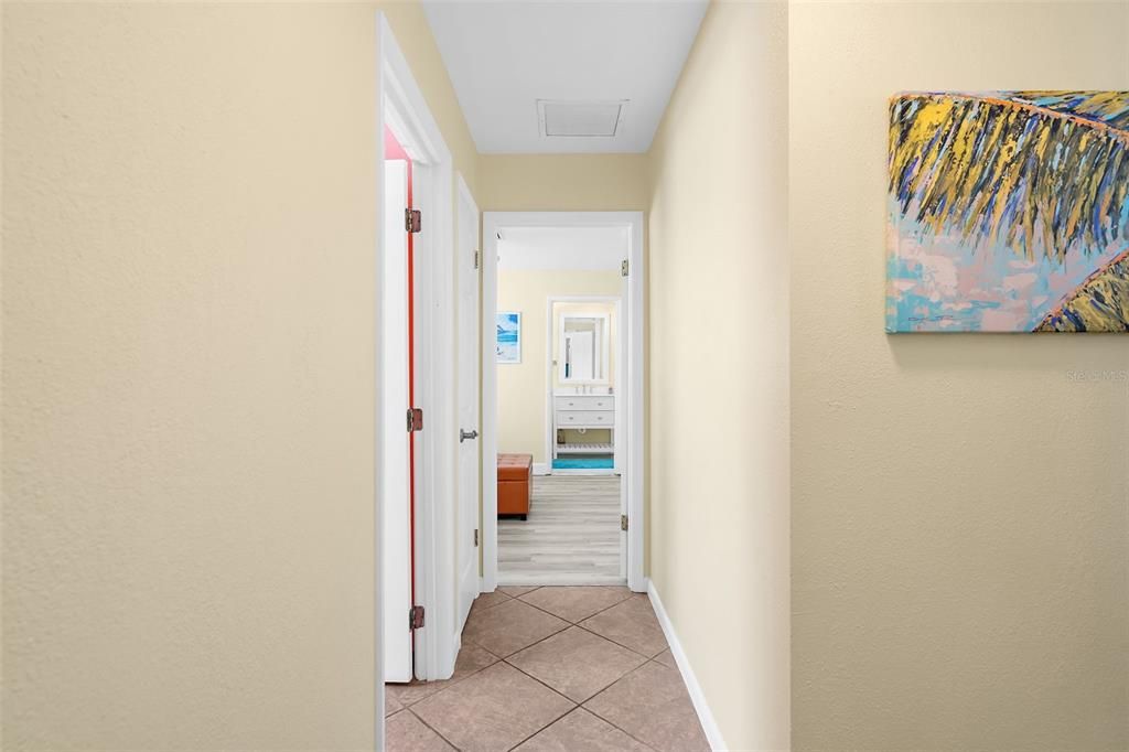 Active With Contract: $489,000 (3 beds, 2 baths, 1711 Square Feet)