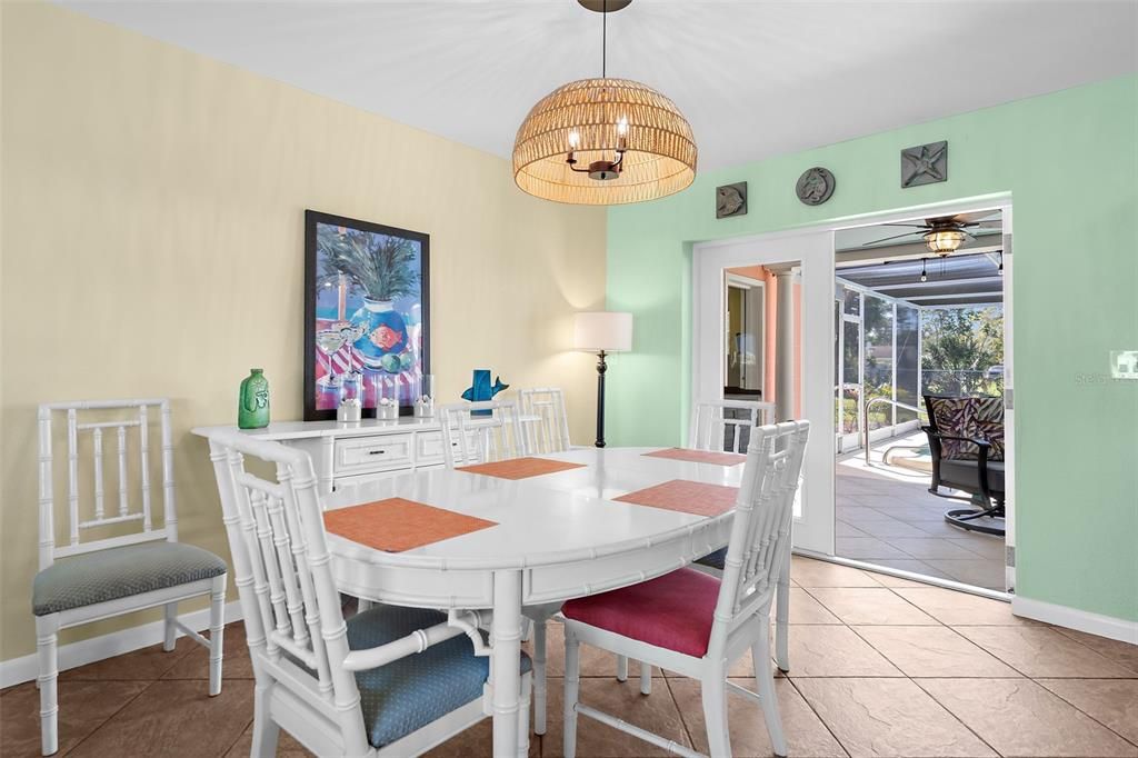 Active With Contract: $489,000 (3 beds, 2 baths, 1711 Square Feet)