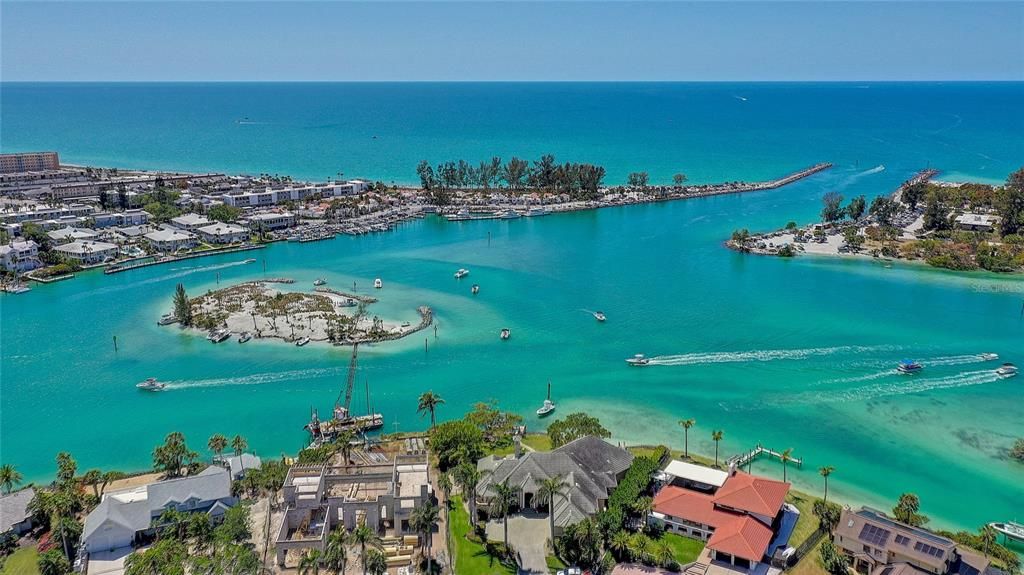 Active With Contract: $489,000 (3 beds, 2 baths, 1711 Square Feet)