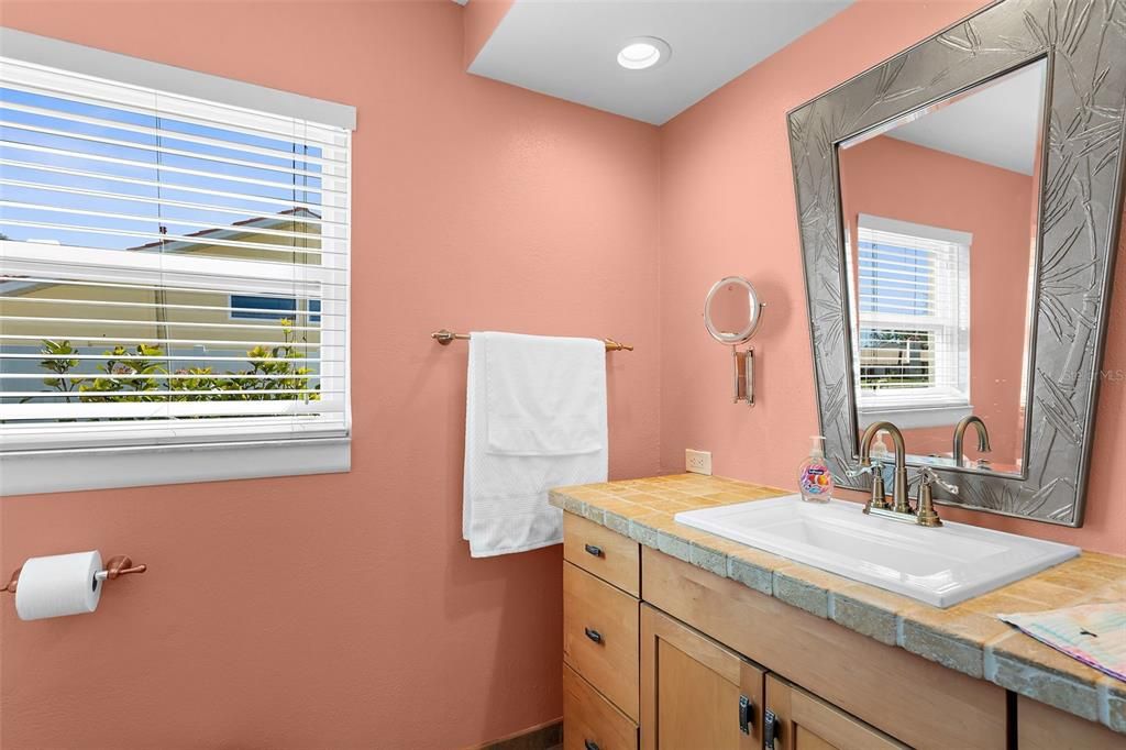 Active With Contract: $489,000 (3 beds, 2 baths, 1711 Square Feet)