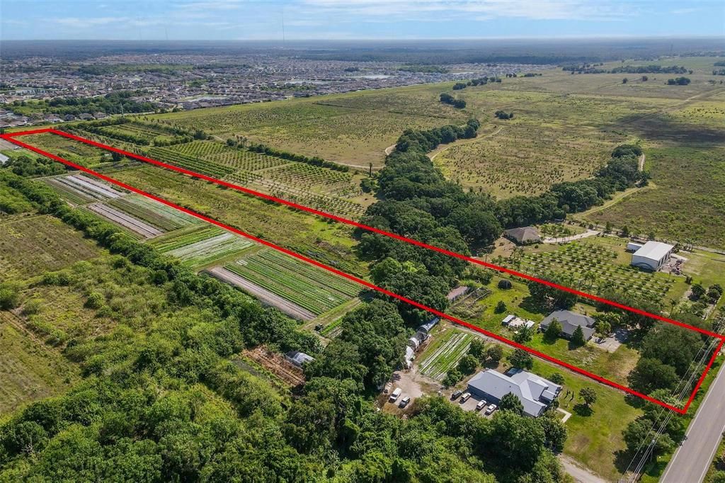 For Sale: $1,700,000 (3 beds, 2 baths, 2101 Square Feet)