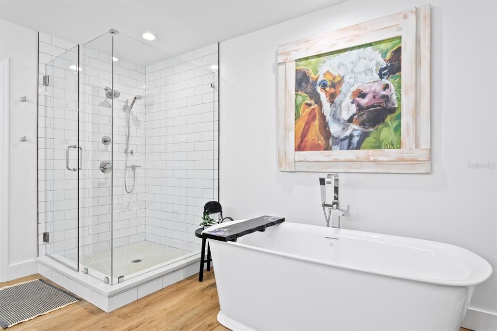 En Venta: $5,995,000 (3 camas, 2 baños, 3405 Pies cuadrados)