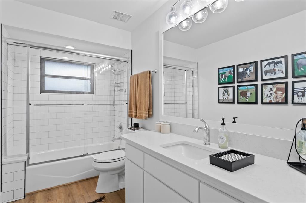 En Venta: $5,995,000 (3 camas, 2 baños, 3405 Pies cuadrados)