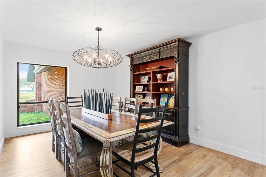 En Venta: $5,995,000 (3 camas, 2 baños, 3405 Pies cuadrados)