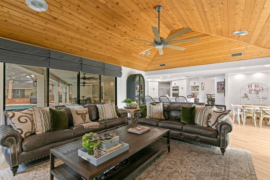 En Venta: $5,995,000 (3 camas, 2 baños, 3405 Pies cuadrados)