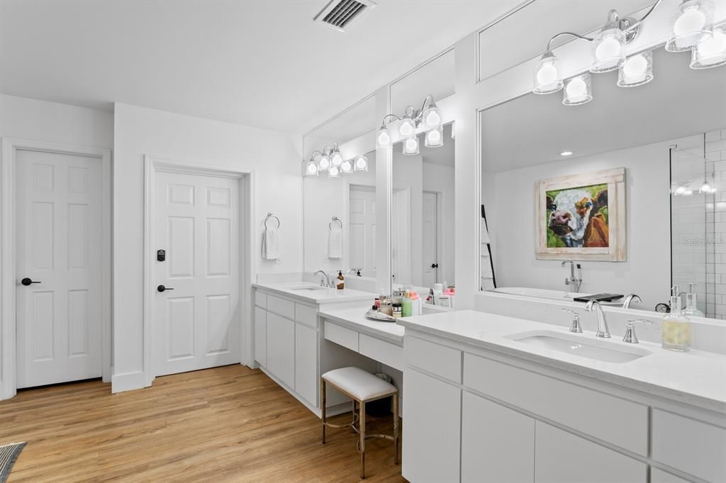 En Venta: $5,995,000 (3 camas, 2 baños, 3405 Pies cuadrados)