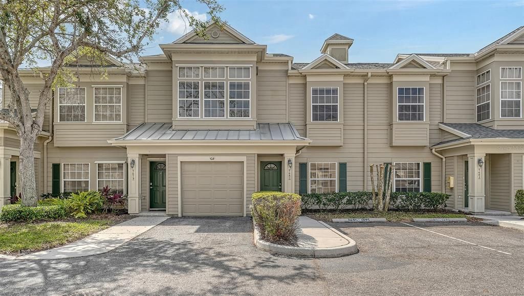 Vendido Recientemente: $279,900 (2 camas, 2 baños, 1168 Pies cuadrados)