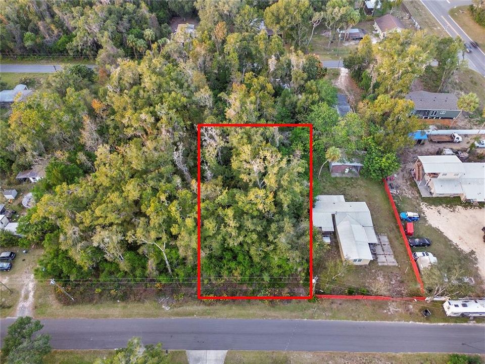 待售: $18,000 (0.24 acres)