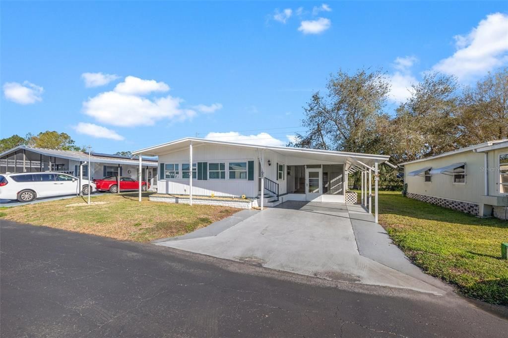 For Sale: $152,900 (2 beds, 2 baths, 1152 Square Feet)