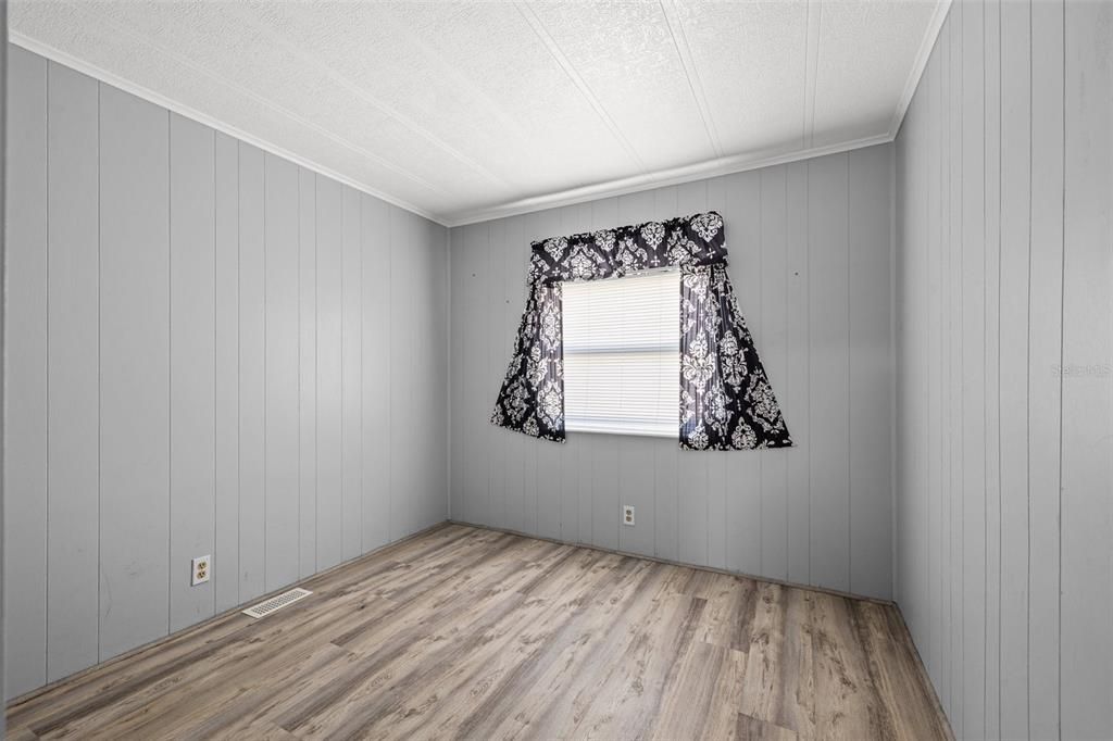 For Sale: $152,900 (2 beds, 2 baths, 1152 Square Feet)