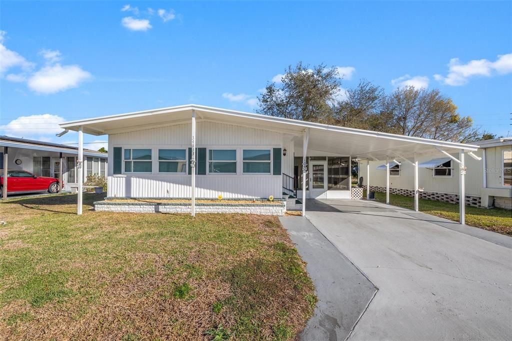 For Sale: $152,900 (2 beds, 2 baths, 1152 Square Feet)