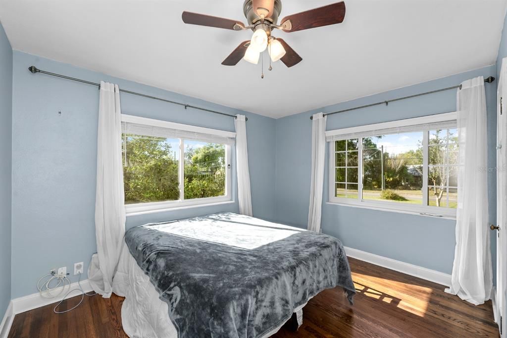 待售: $724,000 (4 贝兹, 3 浴室, 2480 平方英尺)