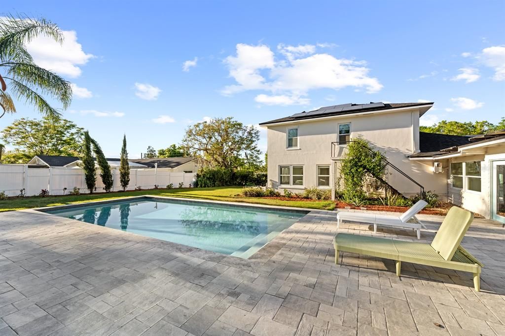 待售: $724,000 (4 贝兹, 3 浴室, 2480 平方英尺)